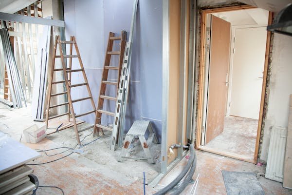 Rénovation Grenoble : sublimez votre intérieur avec nos experts !